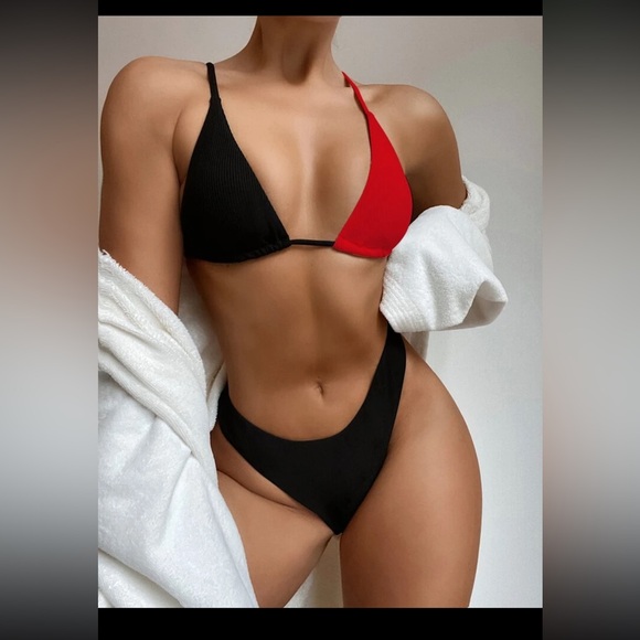 SHEIN Two Tone Micro Triangle Bikini Set - Picture 2 of 5